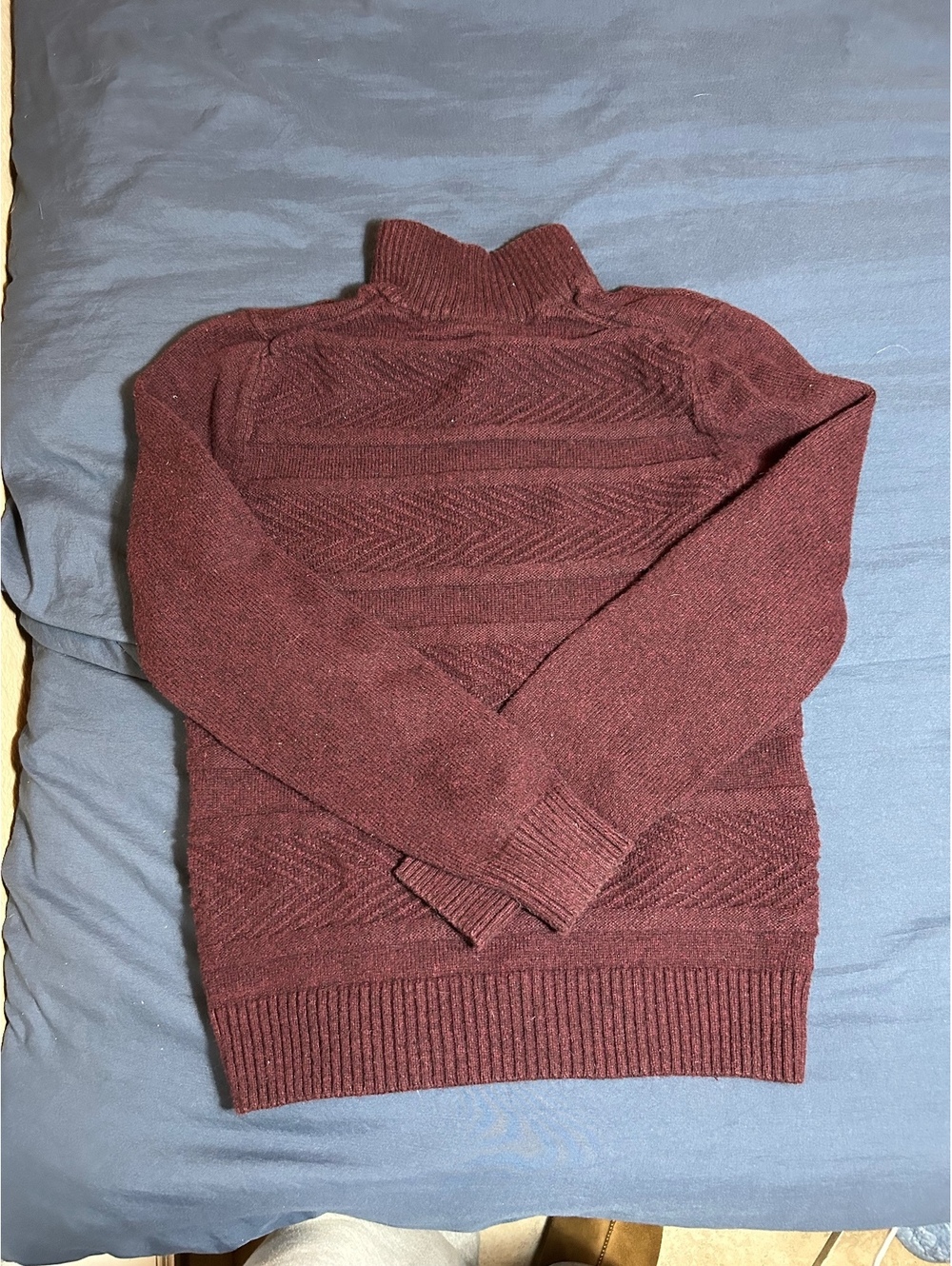 Marc Anthony Small Burgundy Knit Sweater with Buttoned Collar - Picture 4 of 4